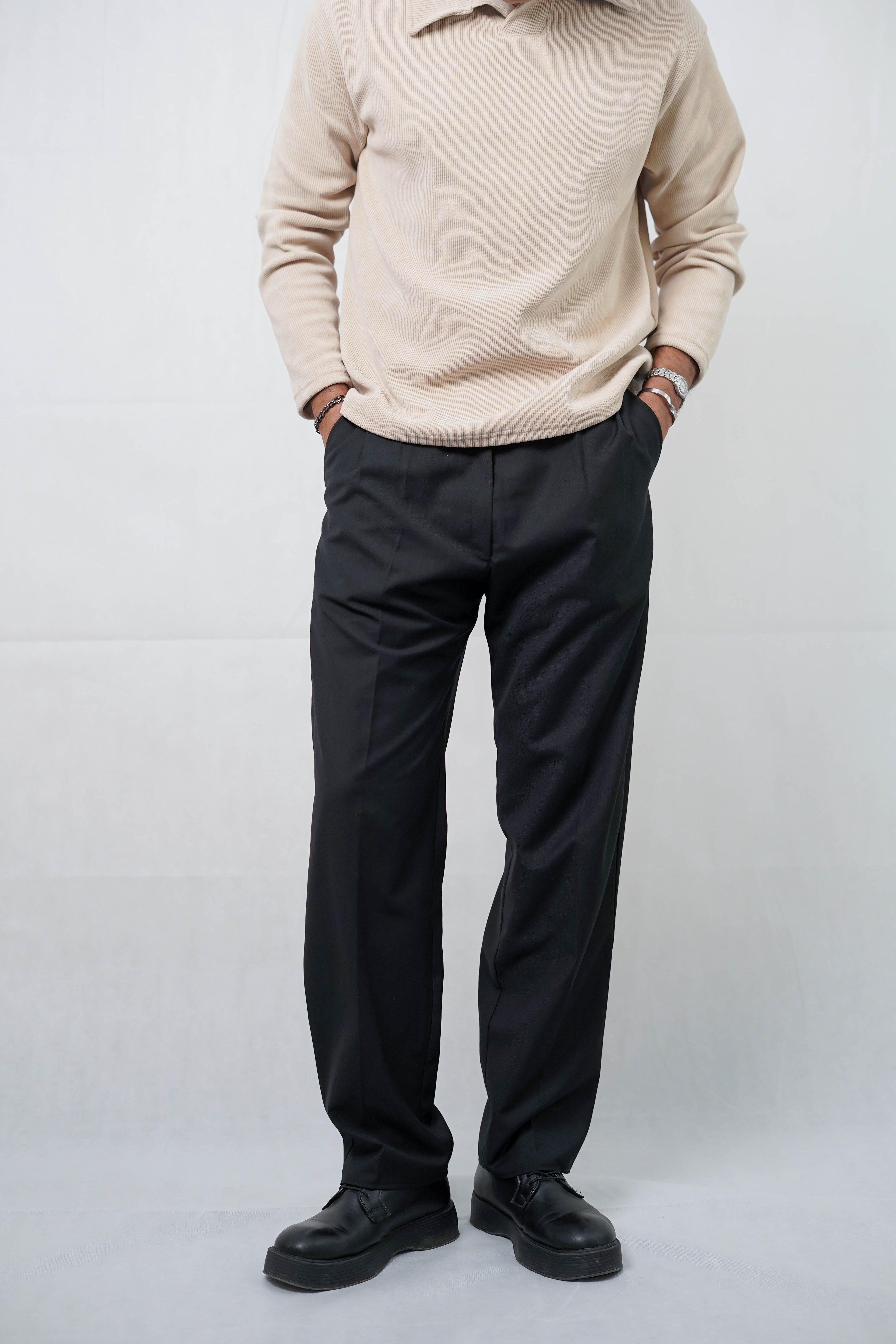 Tailored Relaxed Fit Pants - Black